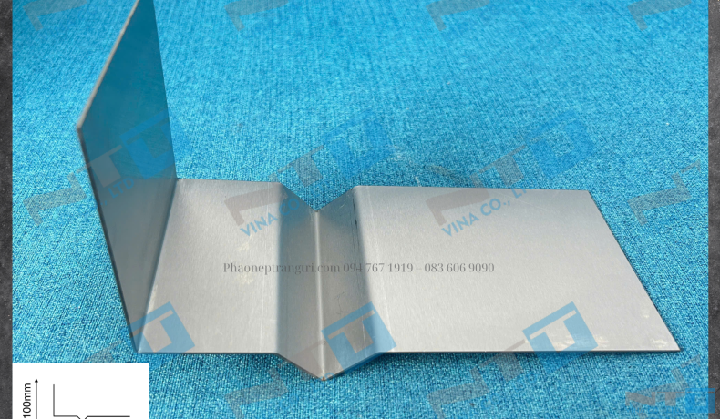 GIẢI PHÁP XỬ LÝ KHE CO GIÃN GIỮA TƯỜNG VÀ SÀN HIỆU QUẢ BẰNG NẸP INOX KN200x100